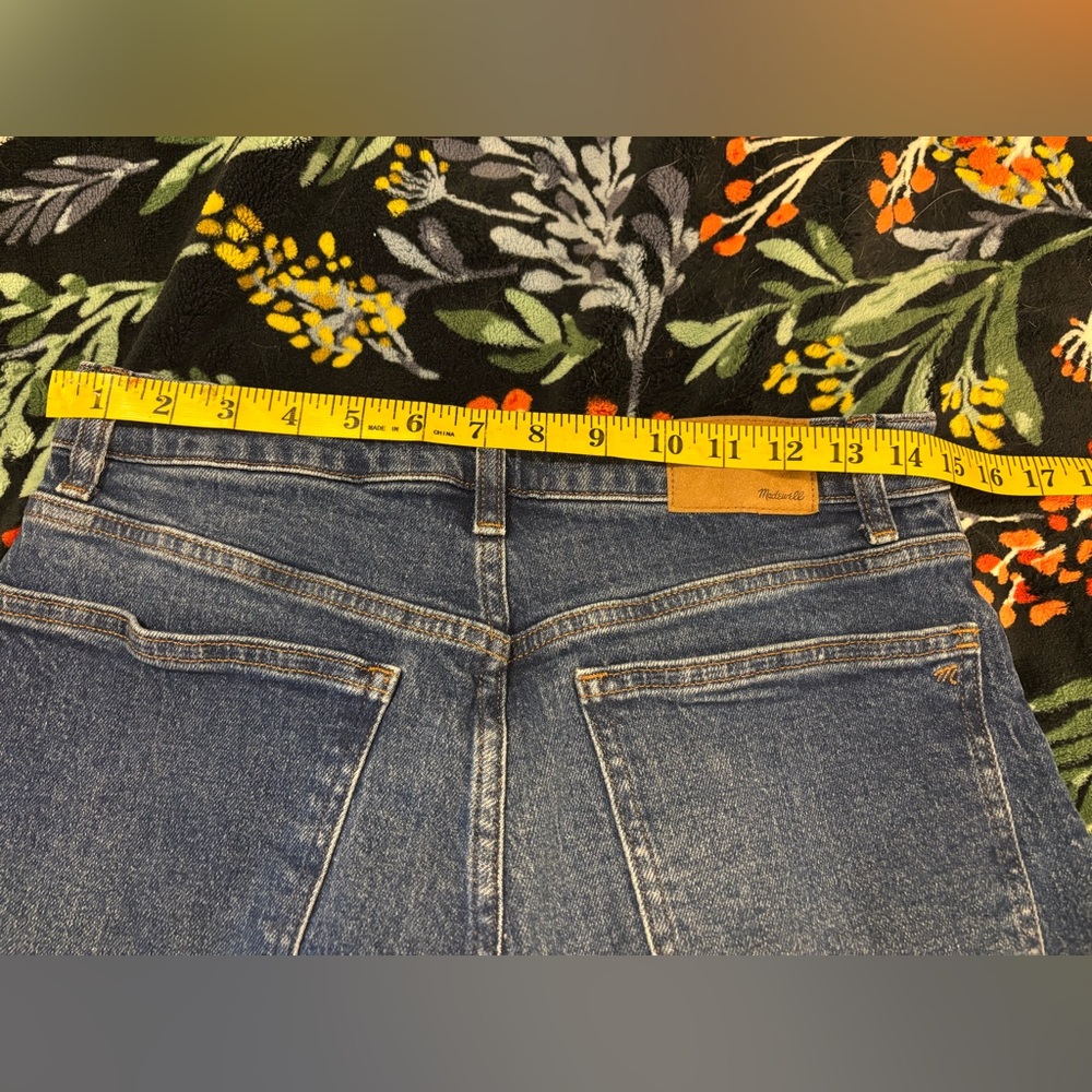 Madewell Women's 90s Straight Leg Blue Jeans - Picture 6 of 11
